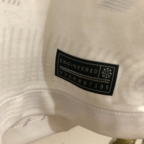 Nike DX2702-101 Men's Small Authentic Tottenham Hotspur 2023-2024 Soccer Jersey - Picture 8 of 12